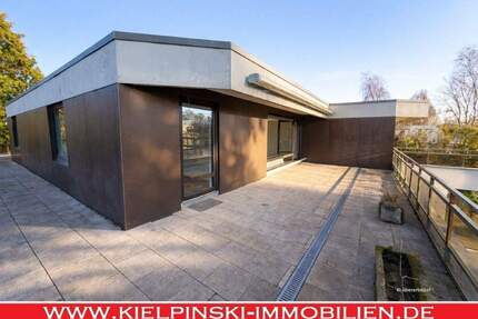 Bezugsfertig: helles 3-Zi.-Penthouse mit gr. Dachterrasse, 2 Bädern + TG-Stellplatz in Blankenese - Hamburg