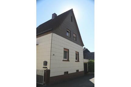 Einfamilienhaus, großer Garten, gute Lage - Mauchenheim