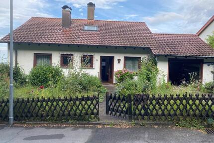 Doppelhaushälfte mit Fernblick - 790.000,00&nbsp;EUR Kaufpreis, ca.&nbsp; 165,00&nbsp;m&sup2; in Weinheim (PLZ: 69469)