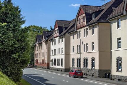 Schick und einzugsbereit: Tolle 3-Zimmer-Wohnung mit neuem Duschbad in Lüdenscheid Brügge