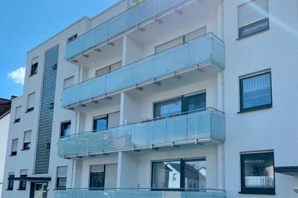TOP 1-Zimmer-Wohnung mit großem Balkon und Stellplatz in Heuse - Heusenstamm