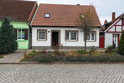 Charmantes Einfamilienhaus – modernisiert & bezugsfertig! - Seehausen (Altmark)