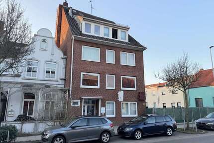 Haus zum Kaufen in Bremen 549.000,00 € 270 m²