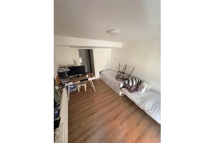 1,5 Zimmer Wohnung - 590,00&nbsp;EUR Kaltmiete, ca.&nbsp; 45,00&nbsp;m&sup2; in Staufenberg (PLZ: 35460)