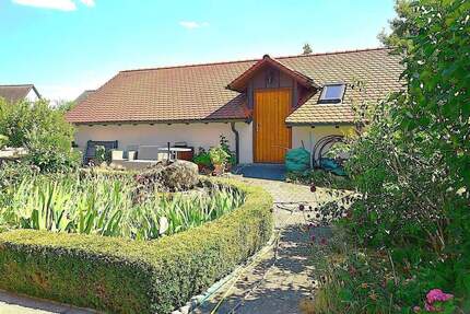 Hier ist Ihr Familientraum mit viel Platz! - Ellwangen (Jagst) Neunheim