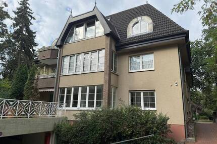 MAISONETTE Wohnung - 4 Zimmer in Berlin zu vermieten - Immobilien Baumeister seit 1971 in Neuburg und Umgebung