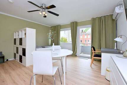 Wohnung zum Mieten in Stuttgart 950,00 € 30 m²
