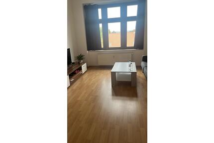 2-Zimmer Wohnung mit Balkonin Dresden-Mickten. Einbauküche