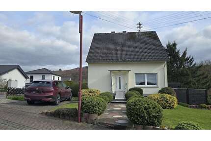 Haus zum Kaufen in Ellenhausen 185.000,00 € 123 m²