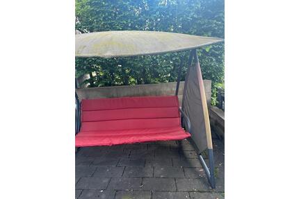 garten Schaukelbank - 200,00&nbsp;EUR Kaltmiete, ca.&nbsp; 20,00&nbsp;m&sup2; in Siegen (PLZ: 57072)
