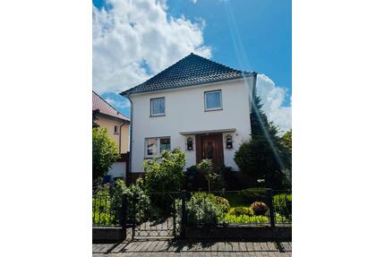 Einfamilienhaus in Schöningen - 280.000,00&nbsp;EUR Kaufpreis, ca.&nbsp; 140,00&nbsp;m&sup2; in Schöningen (PLZ: 38364)