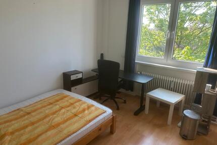 Helles, voll möbiliertes WG-Zimmer nahe U5U6 - sofort frei - München Sendling-Westpark