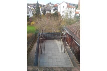 1-2 FH o.Wohn-Gesch.-Haus,194 qm WFL, 440 m², Garten - Hochspeyer