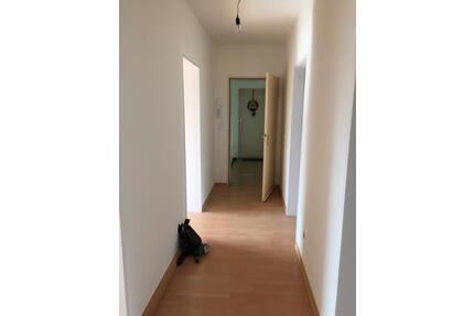Schöne 3 Zimmer - Dachgeschoß Wohnung - Niederdollendorf - Königswinter