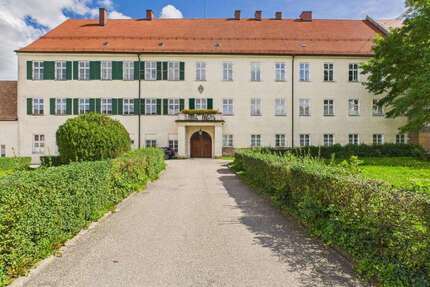 Büro in Ebersberg 2.200,00 € 259 m²