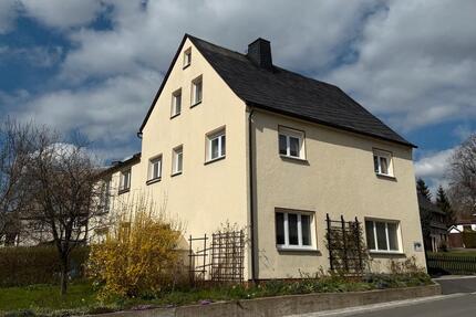 Vielseitiges Wohnhaus mit Werkstatt & Potential - Grünhainichen