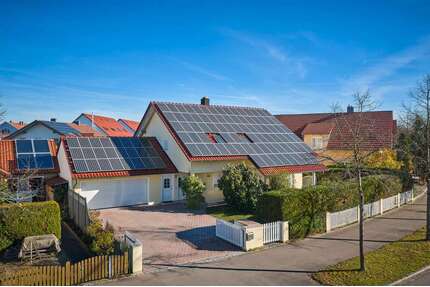 Haus zum Kaufen in Straubing Ittling 770.000,00 € 185 m² - Straubing / Ittling