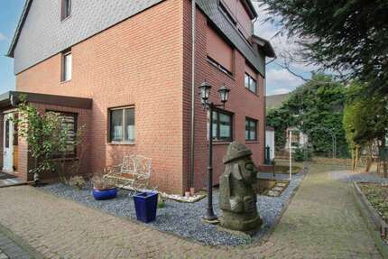 Haus zum Kaufen in Essen 899.000,00 € 265.79 m²
