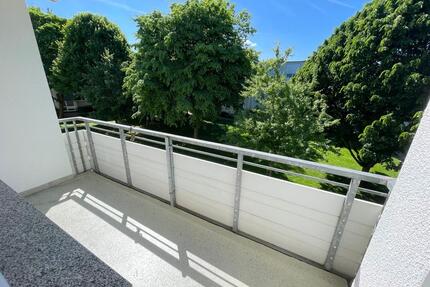 2020 komplett saniert! 3 Zimmer mit Sonnenbalkon! - Mülheim an der Ruhr Broich