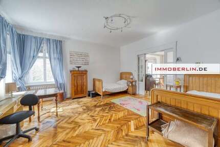 Haus zum Kaufen in FürstenwaldeSpree 649.000,00 € 250 m² - Fürstenwalde/Spree