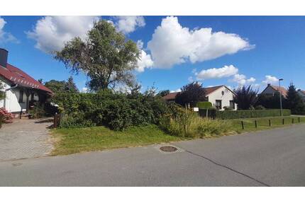 Kleines ruhiges Baugrundstück in Fehrbellin