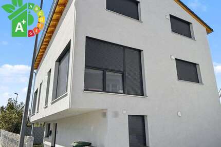 Haus zum Kaufen in Aurach 445.000,00 € 125 m²