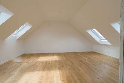 Wohnung zum Kaufen in Bönnigheim 663.000,00 € 135.35 m²