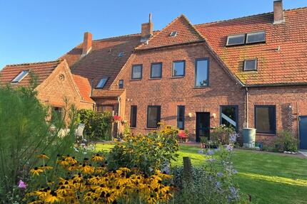 Historisches Schulhaus – Wohnprojekt, Ostseenähe, Gartenidyll - Sterup