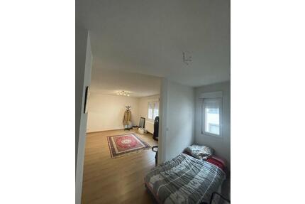 WG mit traumhafter Aussicht – frisch renoviert & top Lage in Lahr - Lahr (Schwarzwald)