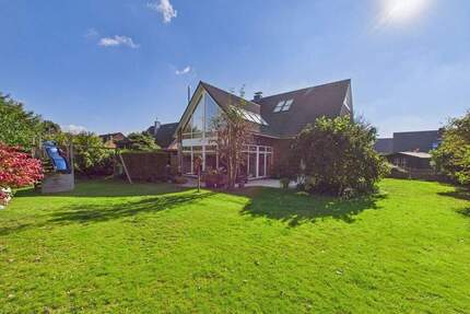 Wohnen mit Weitblick: Einfamilienhaus in ruhiger Sackgassenlage von Husum Schobüll