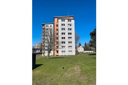 Renovierte 2,5-Zimmer-Wohnung (55qm) frei! - Flensburg Falkenberg