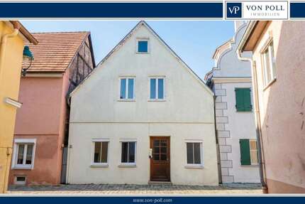 Haus zum Kaufen in Nördlingen 180.000,00 € 137.4 m²