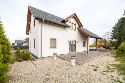 Haus zum Kaufen in Güllesheim 399.000,00 € 172 m²