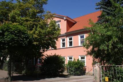 3-Raum-Wohnung mit Balkon - 400,00&nbsp;EUR Kaltmiete, ca.&nbsp; 58,00&nbsp;m&sup2;&nbsp;Wohnfl&auml;che in Gotha (PLZ: 99867)