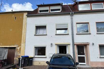 Haus zum Kaufen in Beckingen Oppen 99.000,00 € 113 m² - Beckingen / Oppen