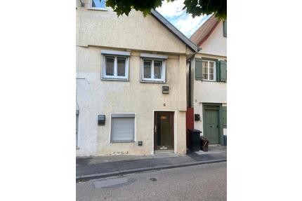 Doppelhaushälfte Altstadt - 600,00&nbsp;EUR Kaltmiete, ca.&nbsp; 48,00&nbsp;m&sup2; in Schwäbisch Gmünd (PLZ: 73525)