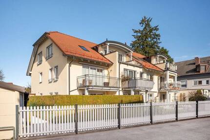 Helle Dachterrassenwohnung. Wohnen in ruhiger Nachbarschaft. - Gilching
