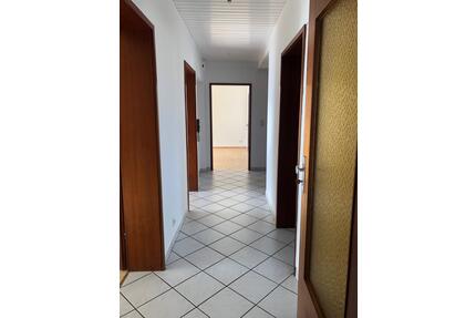 Gepflegte 4-Zimmer-Wohnung mit Balkon in Hardheim OT Bretzingen