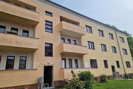 Zum wohlfühlen - mit Einbauküche und Balkon! - Magdeburg Brückfeld