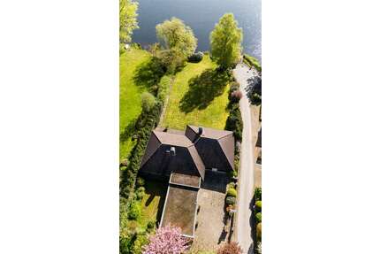 Haus zum Kaufen in Großensee 2.100.000,00 € 324 m²