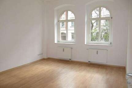Wohnung zum Mieten in Chemnitz 320,00 € 58 m²