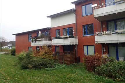 Ruhig gelegene 3,5 -Zimmerwohnung mit Balkon und Blick ins Grüne - nur mit Wohnberechtigungsschein! - Heiligenhafen