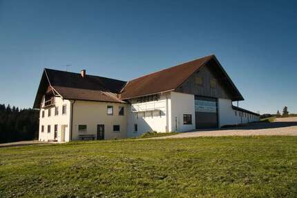 Haus zum Kaufen in Wiggensbach 1.490.000,00 € 223 m²