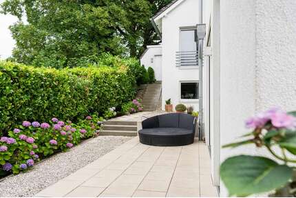Haus zum Kaufen in Mülheim an der Ruhr 1.397.800,00 € 273 m²