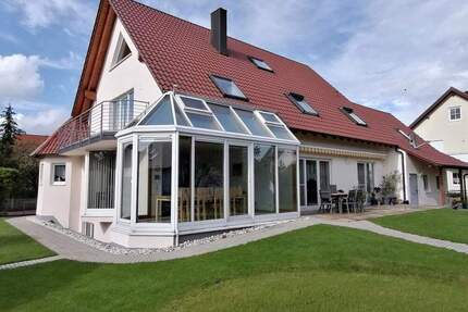 Gepflegtes Einfamilienhaus mit zwei Wohneinheiten und großem Grundstück in ruhiger Lage - Höchstädt an der Donau Deisenhofen