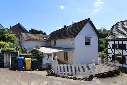 Haus zum Kaufen in Solingen 225.000,00 € 134 m²