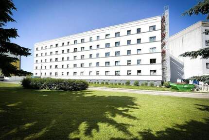 SANIERTE 2-Zimmer-Wohnung in Stadtnähe mit großen Balkon! - Cölpin