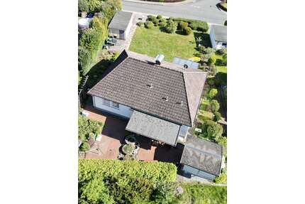Haus zum Kaufen in Leopoldshöhe Asemissen 239.000,00 € 102.31 m² - Leopoldshöhe / Asemissen