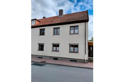 3-4 Zimmerwohnung mit Balkon - 490,00&nbsp;EUR Kaltmiete, ca.&nbsp; 88,00&nbsp;m&sup2; in Delligsen (PLZ: 31073)