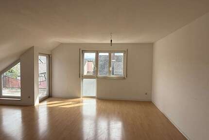 Wohnung zum Kaufen in Kirchheim 239.000,00 € 61.56 m²